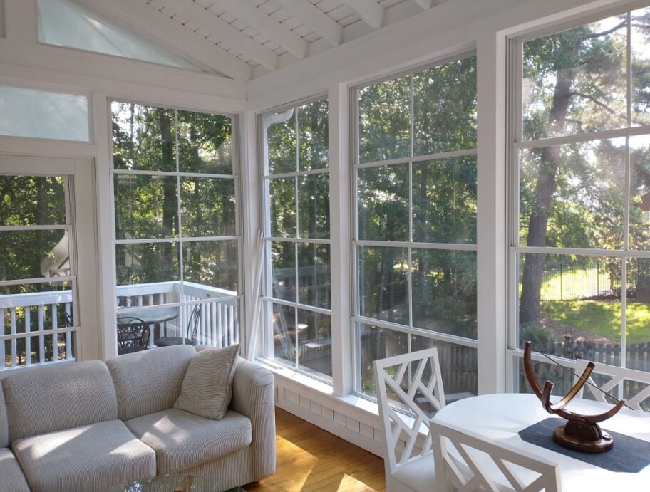 3 season room with white interior